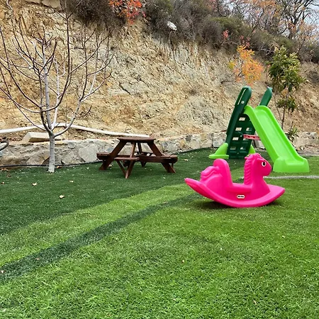 Cherry House בית נופש Chandria