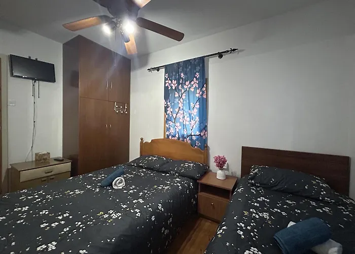 Cherry House * Chandria