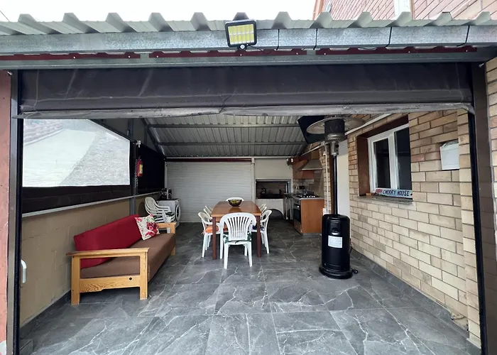 Cherry House Prázdninový dům Chandria